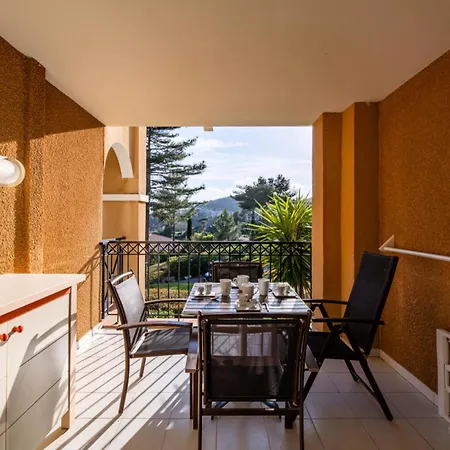 Apartamento Le Village De Cap Esterel - Maeva - 4 Personnes Coin Avec Parking Et Terrasse Mae-0523 *